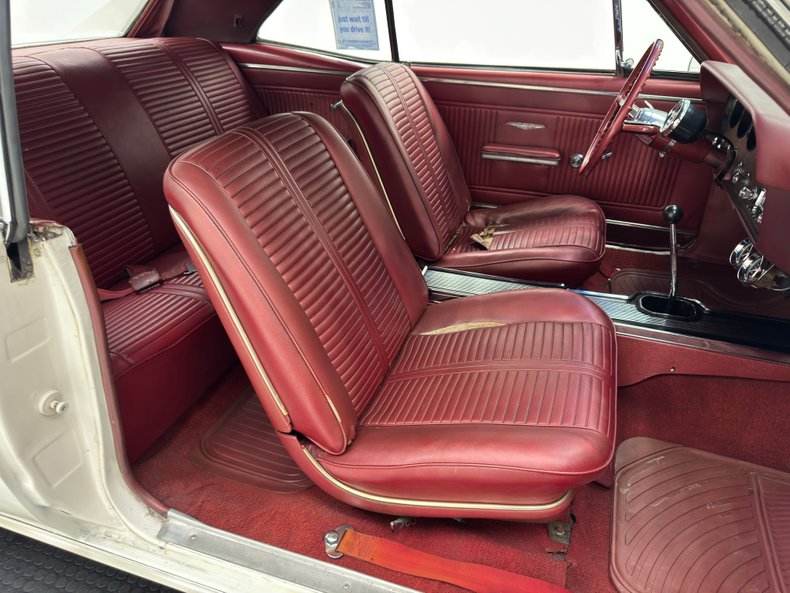 Pontiac-Gto-1966-Cameo-Ivory-Red-47