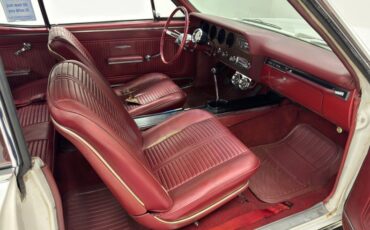 Pontiac-Gto-1966-Cameo-Ivory-Red-48