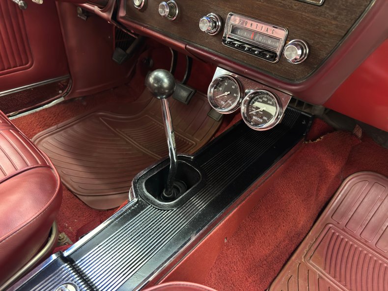 Pontiac-Gto-1966-Cameo-Ivory-Red-7