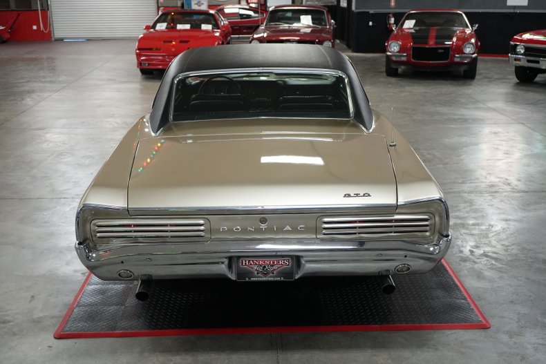 Pontiac-Gto-1966-Martinique-Bronze-Black-15