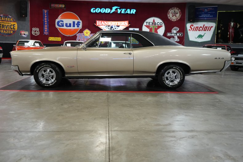 Pontiac-Gto-1966-Martinique-Bronze-Black-20