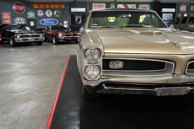 Pontiac-Gto-1966-Martinique-Bronze-Black-26