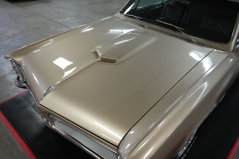 Pontiac-Gto-1966-Martinique-Bronze-Black-29