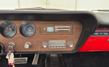 Pontiac-Gto-1966-Montero-Red-Black-46