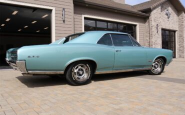 Pontiac-Gto-1966-Reef-Turquoise-Turquoise-3