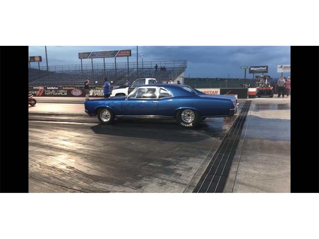 Pontiac-Gto-1967-Ballistic-blue-Grey-2