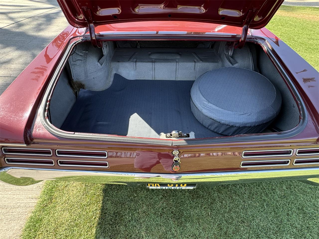 Pontiac-Gto-1967-Burgundy-Black-11