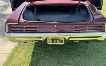 Pontiac-Gto-1967-Burgundy-Black-12