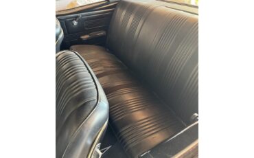 Pontiac-Gto-1967-Burgundy-Black-18