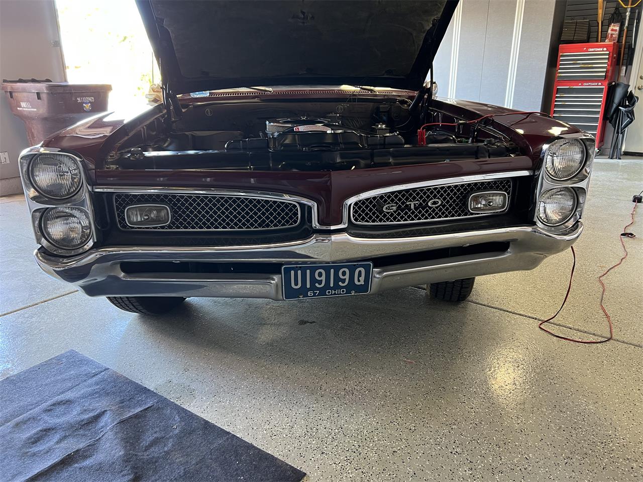 Pontiac-Gto-1967-Burgundy-Black-25