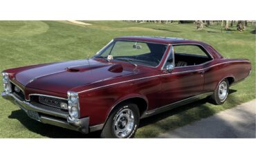 Pontiac-Gto-1967-Burgundy-Black-3