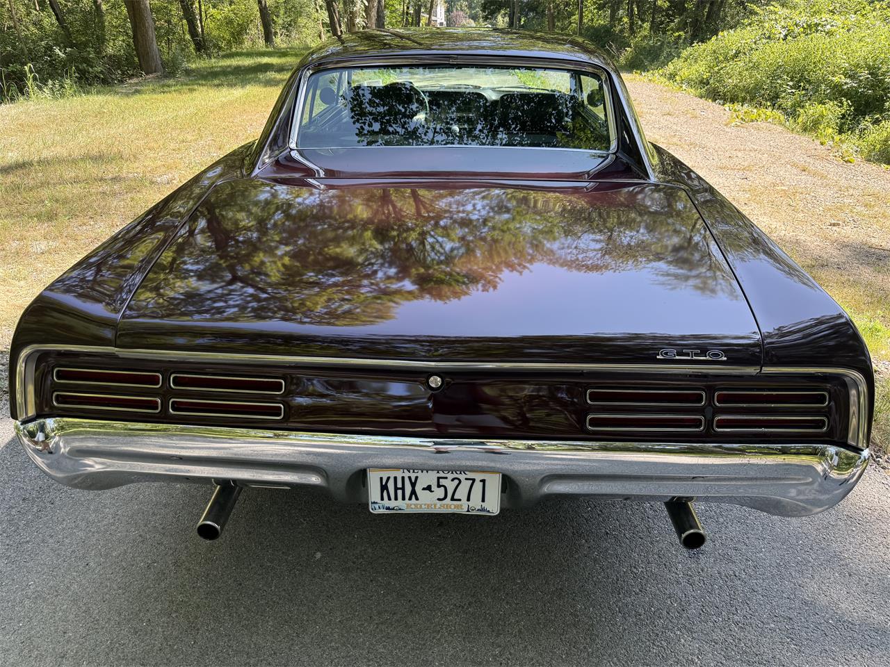 Pontiac-Gto-1967-Dark-cherry-Black-3