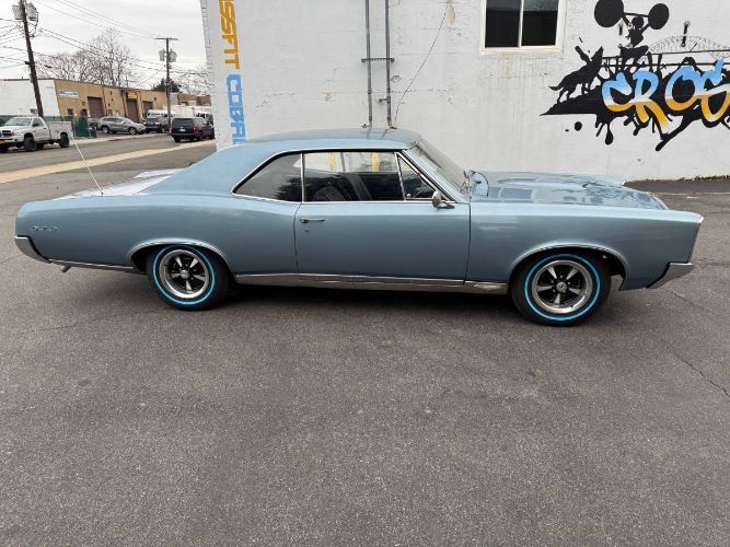 Pontiac-Gto-1967-Monreux-Blue-Metalli-Blue-2