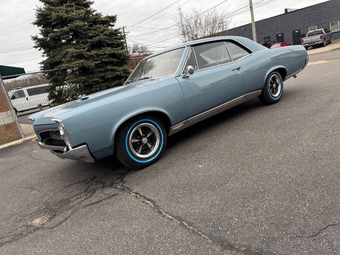 Pontiac-Gto-1967-Monreux-Blue-Metalli-Blue-4