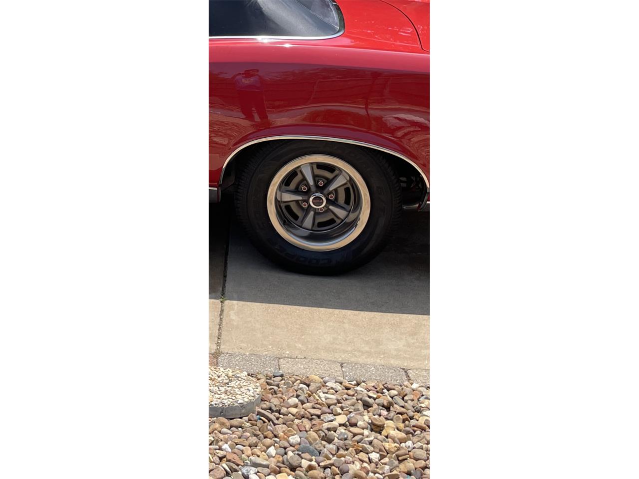 Pontiac-Gto-1967-Regimental-Red-Black-16