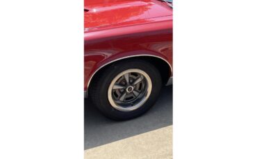Pontiac-Gto-1967-Regimental-Red-Black-17