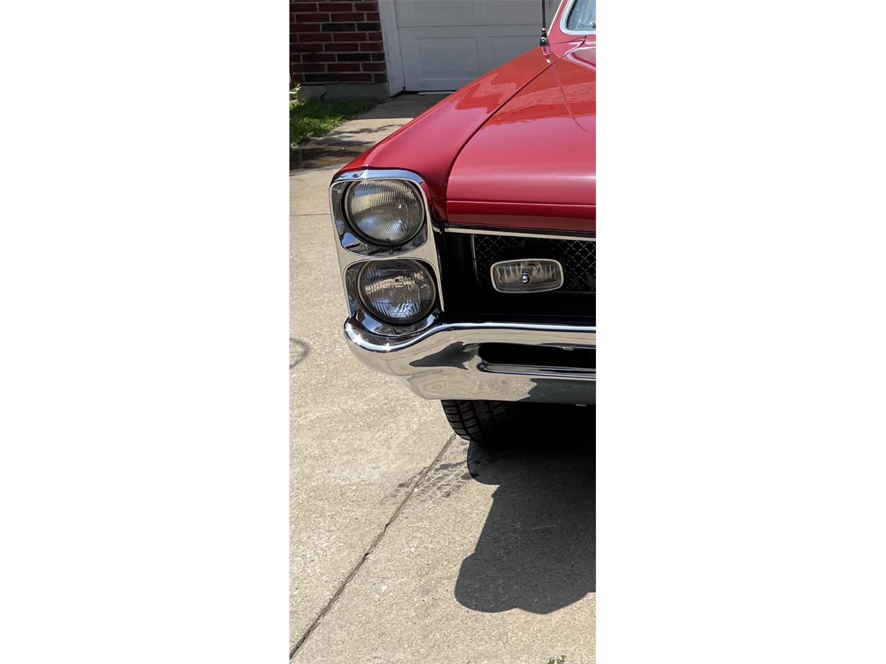 Pontiac-Gto-1967-Regimental-Red-Black-32
