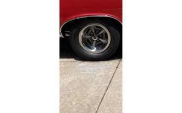 Pontiac-Gto-1967-Regimental-Red-Black-33