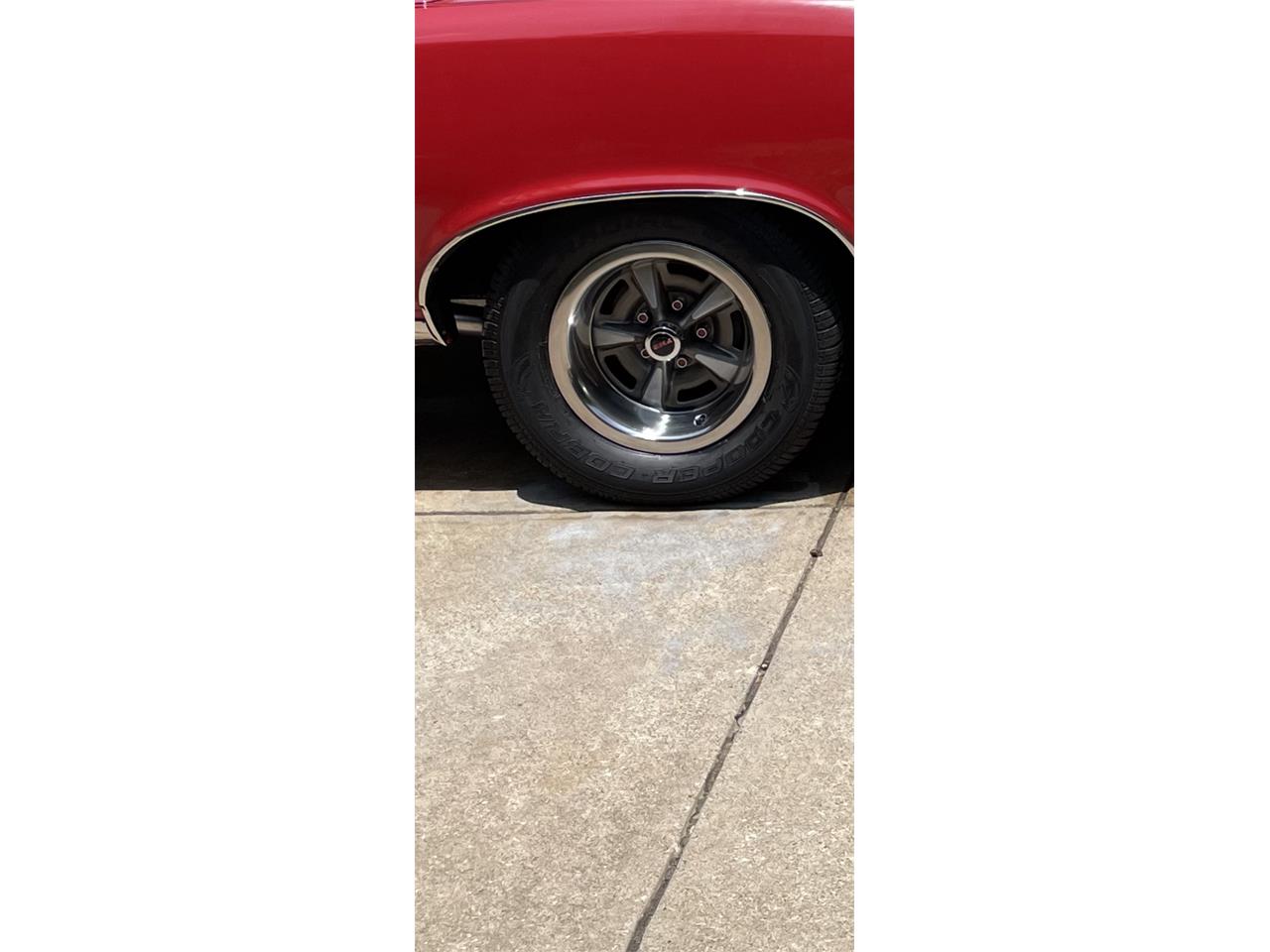 Pontiac-Gto-1967-Regimental-Red-Black-33