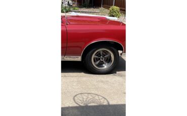 Pontiac-Gto-1967-Regimental-Red-Black-35