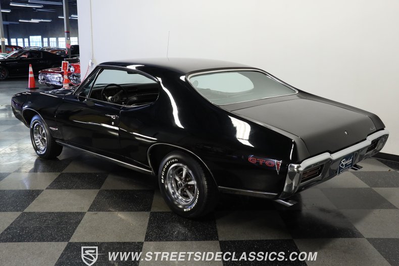 Pontiac-Gto-1968-Black-Black-11