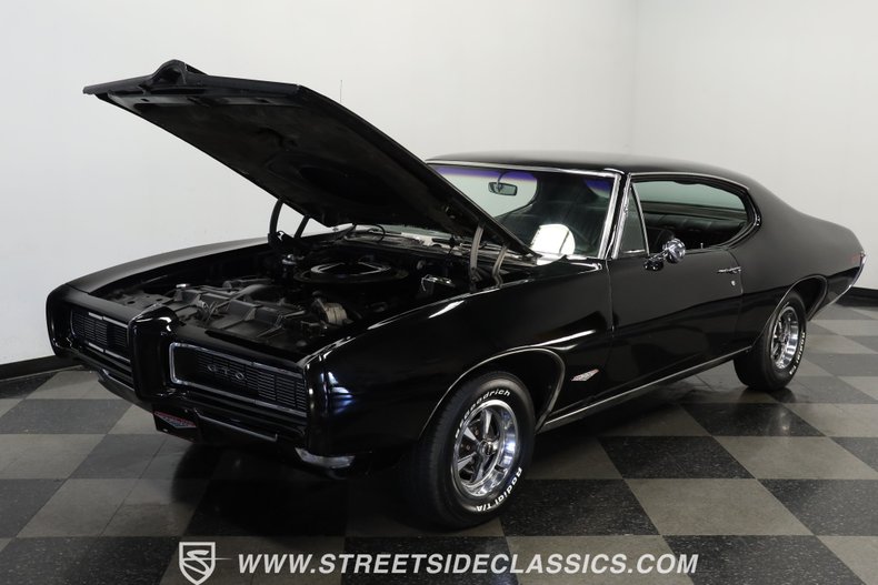 Pontiac-Gto-1968-Black-Black-24