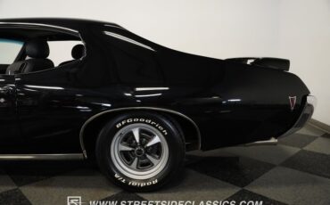 Pontiac-Gto-1968-Black-Black-24