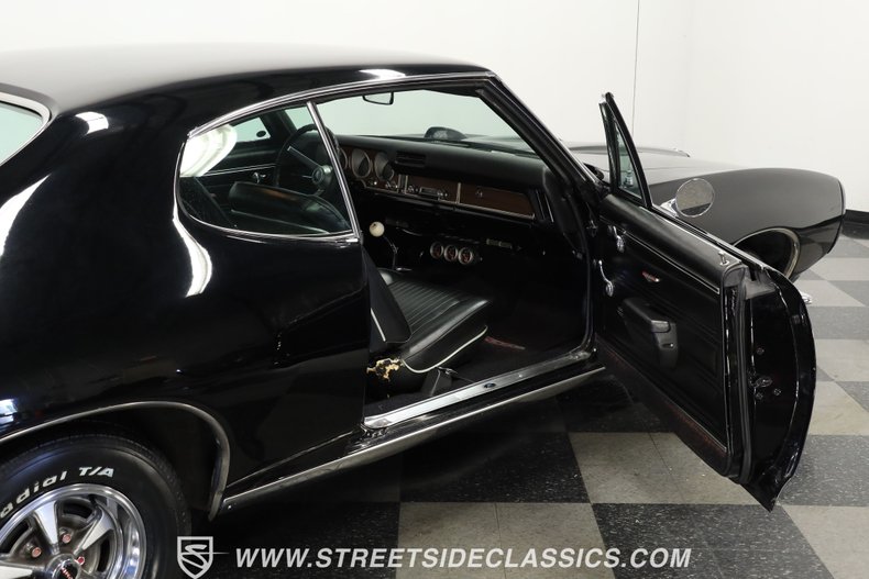 Pontiac-Gto-1968-Black-Black-40