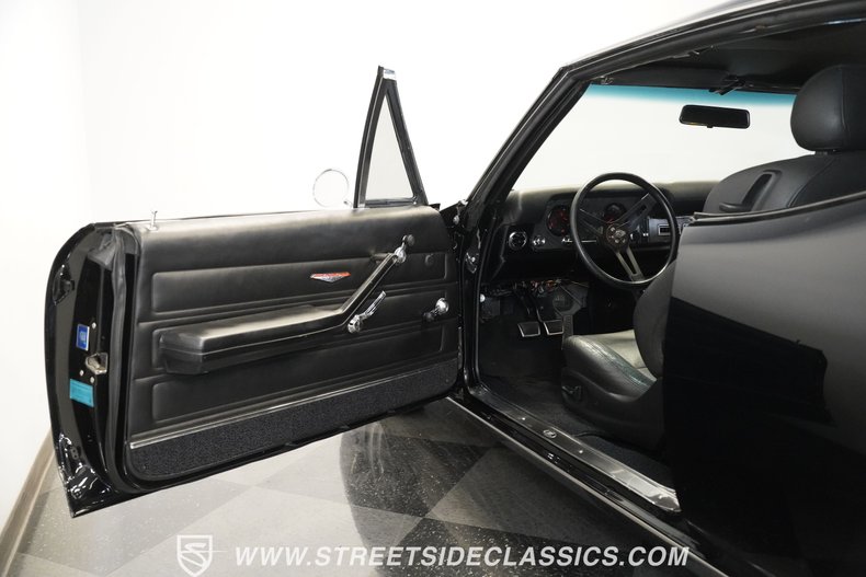 Pontiac-Gto-1968-Black-Black-47