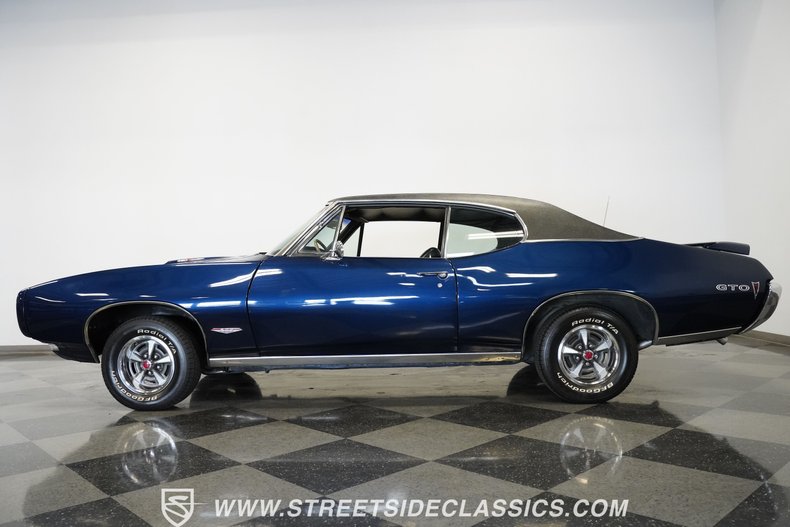 Pontiac-Gto-1968-Midnight-Blue-metall-Black-1