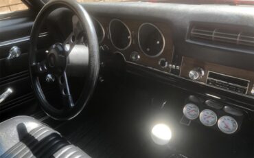 Pontiac-Gto-1968-Range-Rover-Red-Black-16