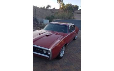 Pontiac-Gto-1968-Red-Black-14