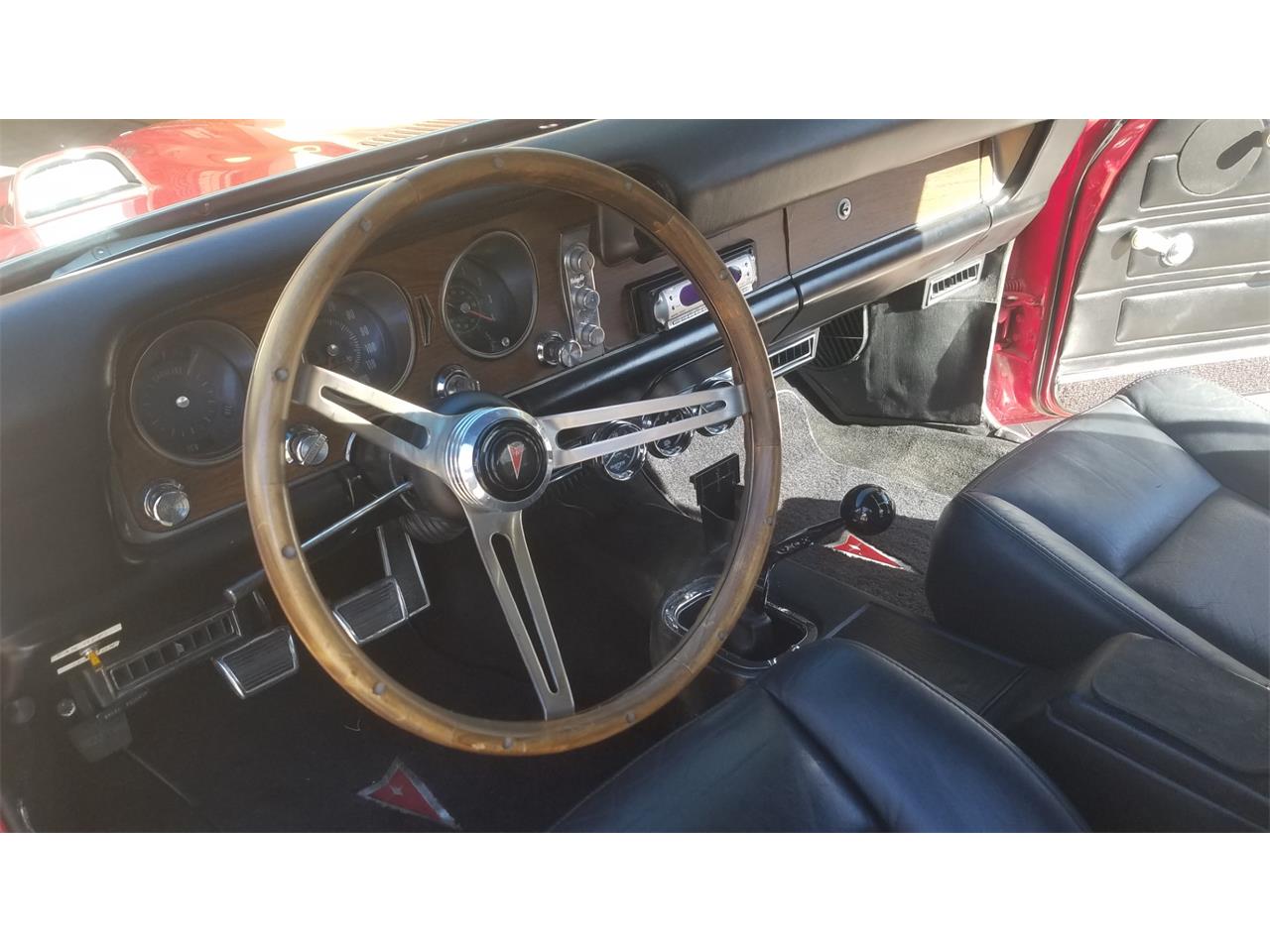 Pontiac-Gto-1968-Red-Black-15