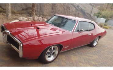 Pontiac-Gto-1968-Red-Black