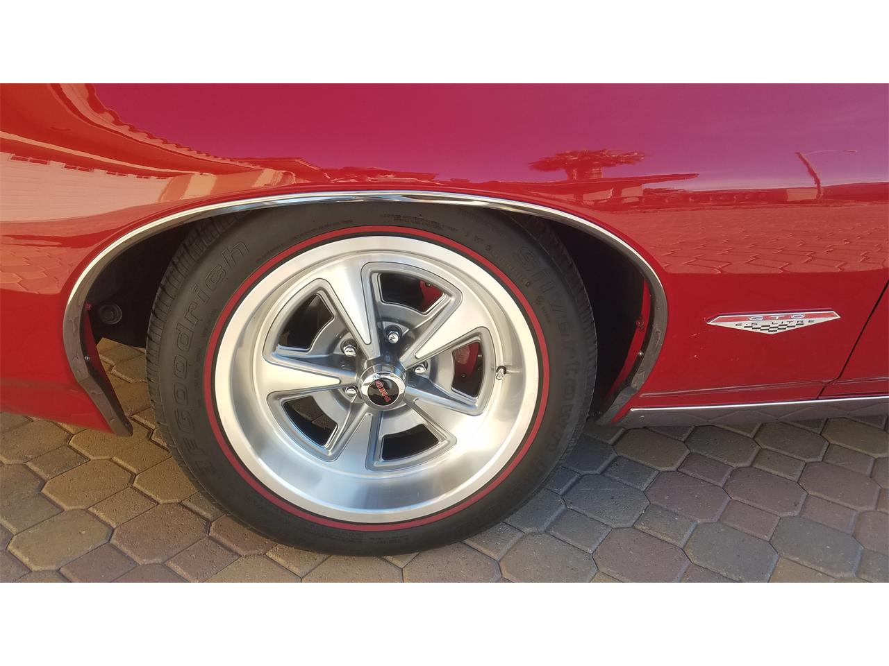 Pontiac-Gto-1968-Red-Black-5