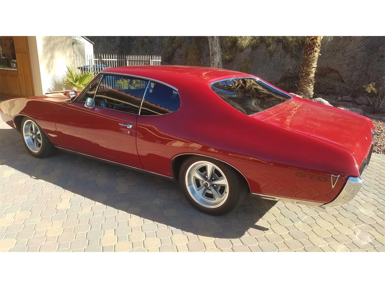 Pontiac-Gto-1968-Red-Black-7