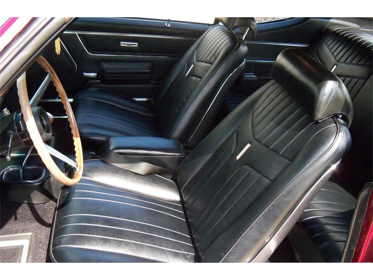 Pontiac-Gto-1969-Burgundy-red-Black-14