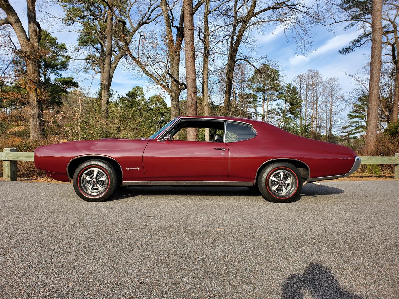 Pontiac-Gto-1969-Burgundy-red-Black-18