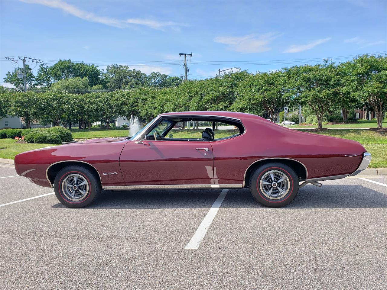 Pontiac-Gto-1969-Burgundy-red-Black-20