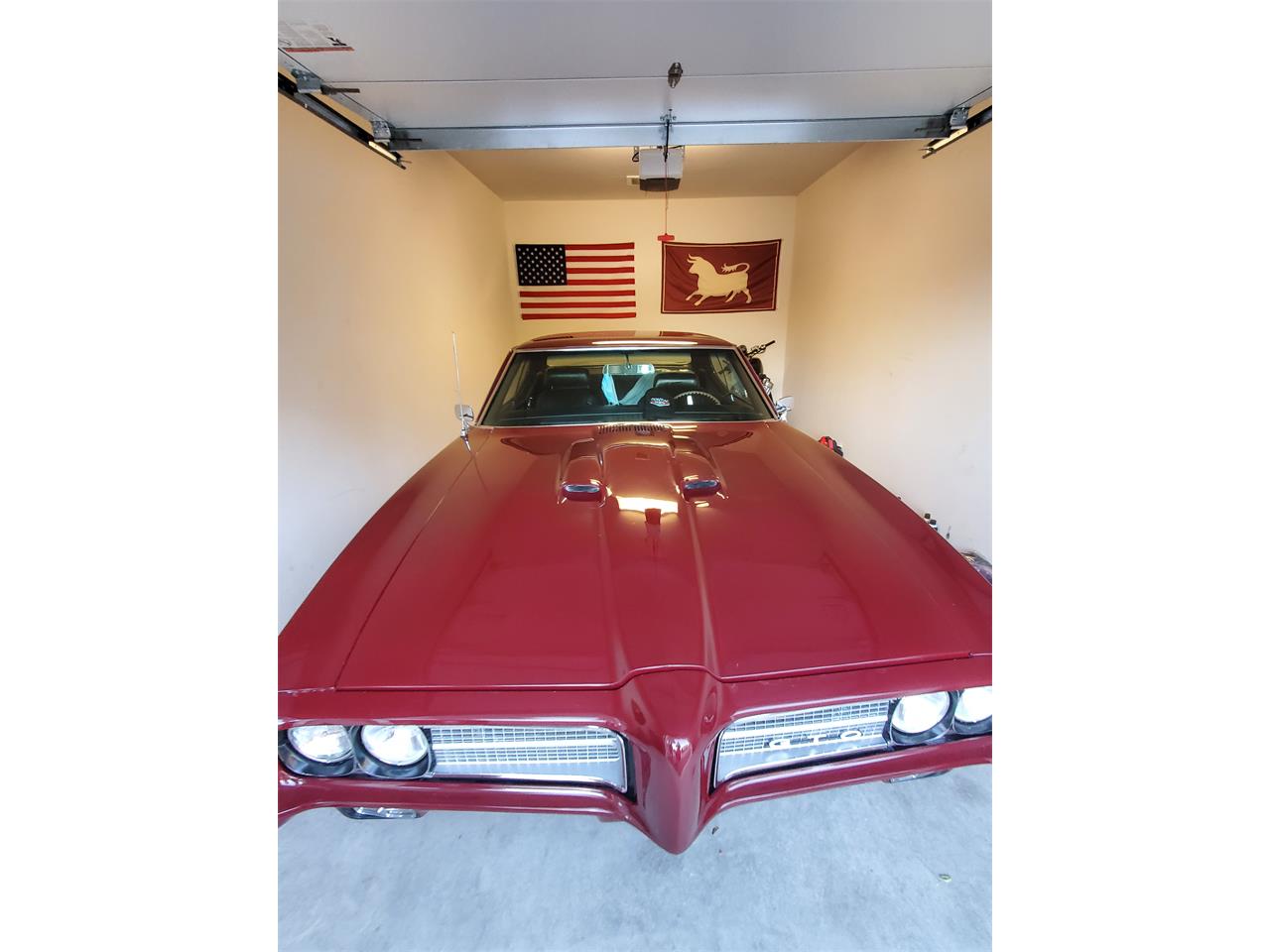 Pontiac-Gto-1969-Burgundy-red-Black-25
