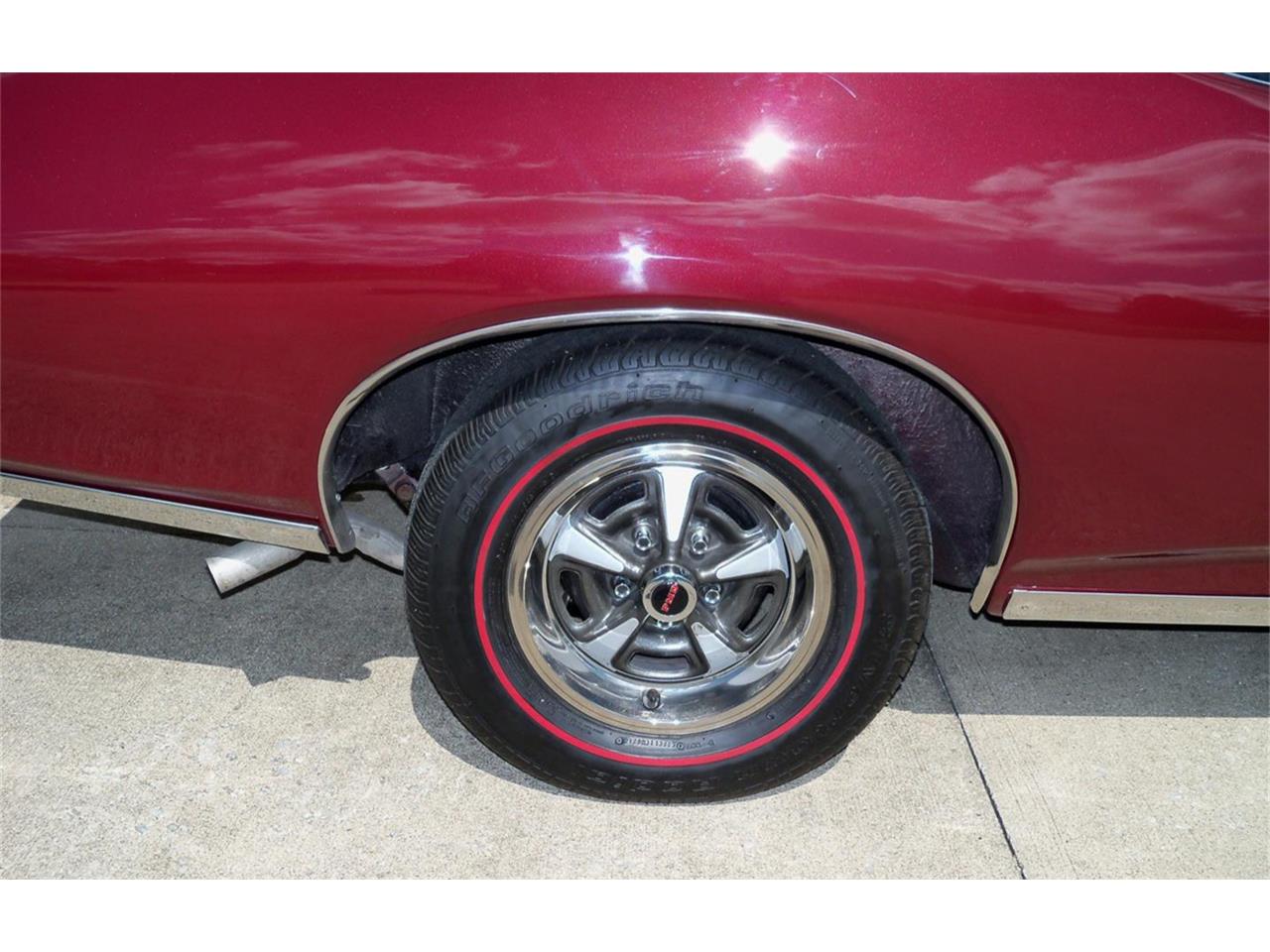 Pontiac-Gto-1969-Burgundy-red-Black-27