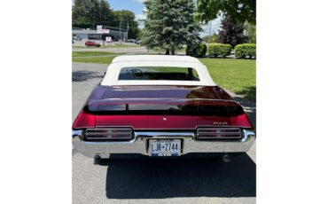 Pontiac-Gto-1969-Metallic-Candy-Apple-Black-2