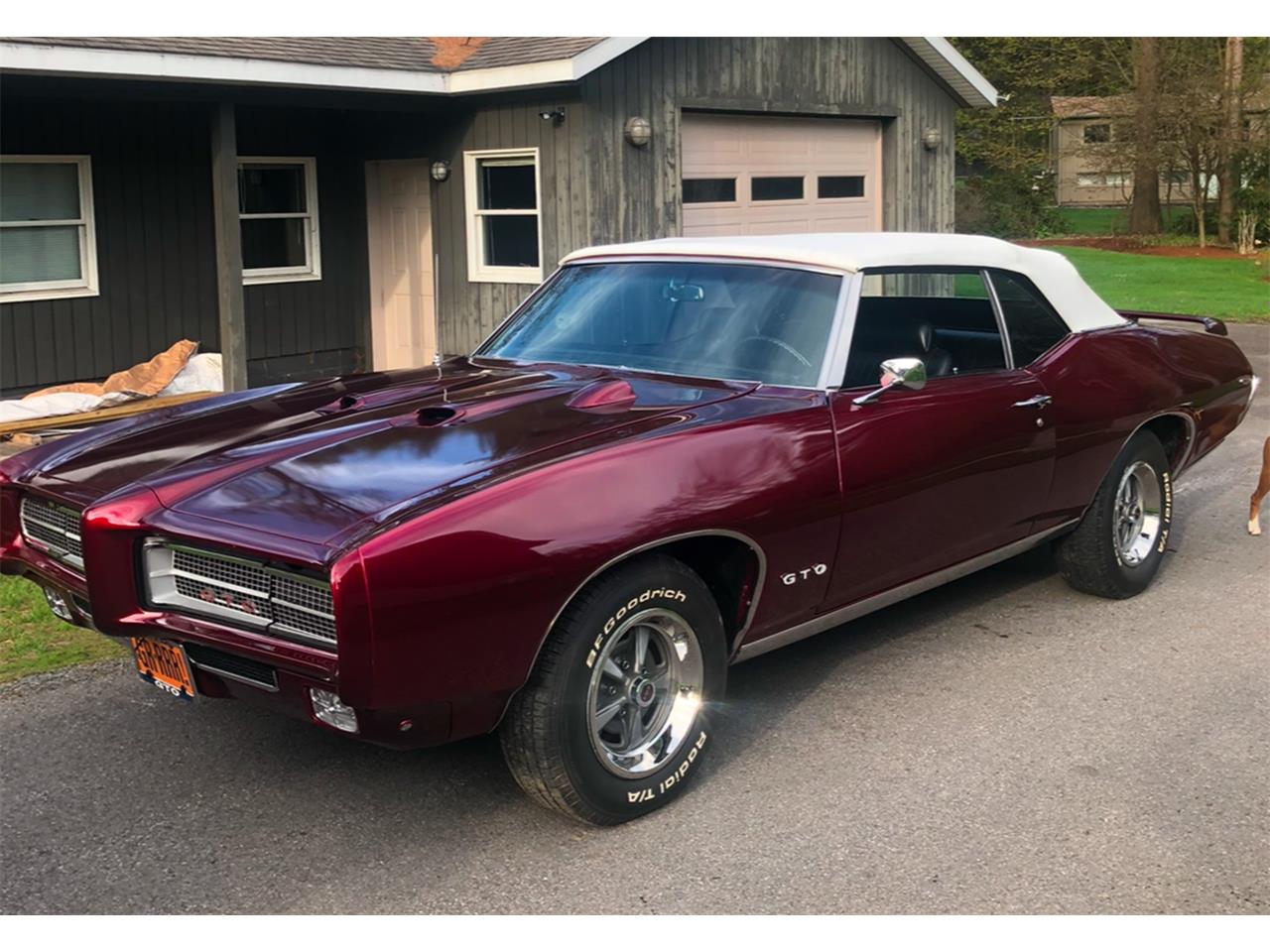 Pontiac-Gto-1969-Metallic-Candy-Apple-Black