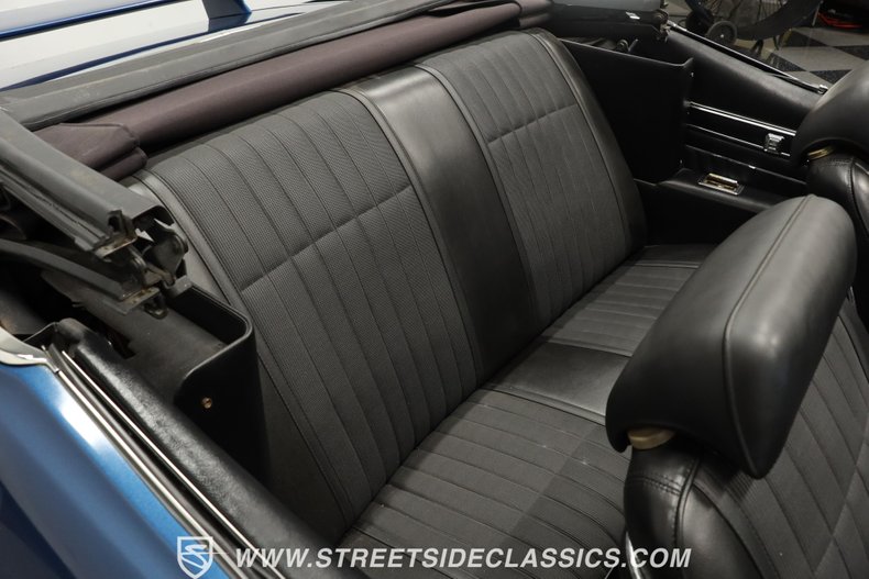 Pontiac-Gto-1970-Blue-Black-10