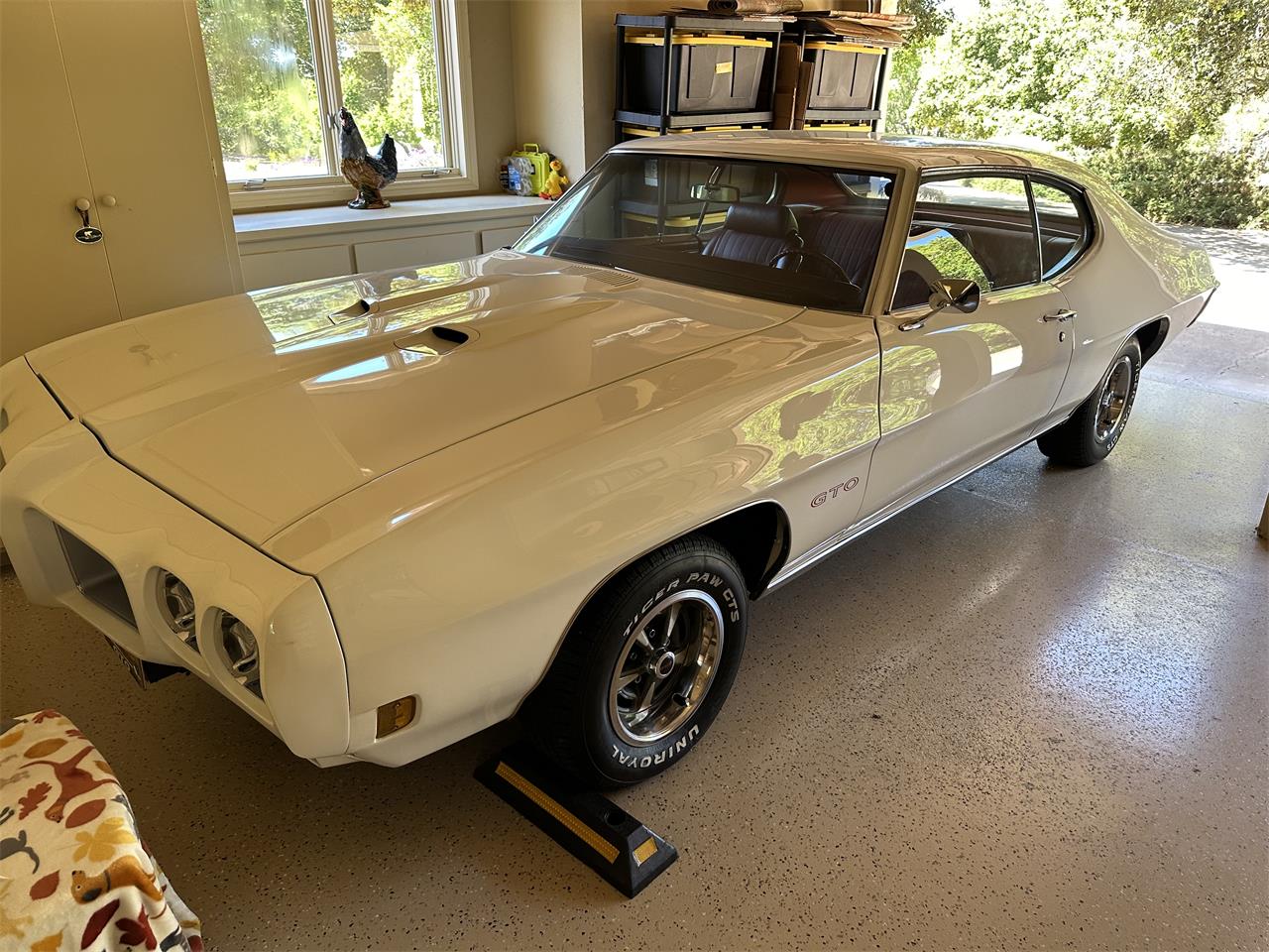 Pontiac-Gto-1970-Polar-White-Red-1