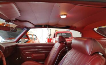 Pontiac-Gto-1970-Polar-White-Red-13