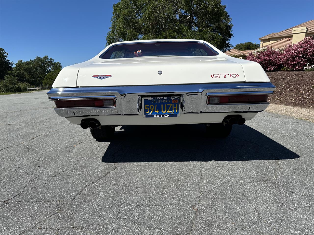Pontiac-Gto-1970-Polar-White-Red-28