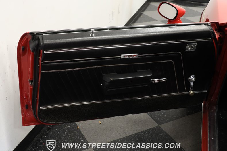 Pontiac-Gto-1970-Red-Black-32