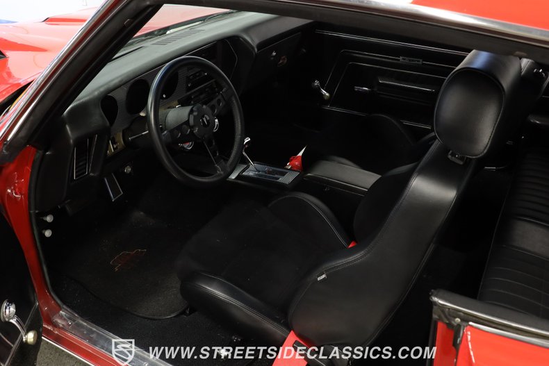 Pontiac-Gto-1970-Red-Black-4