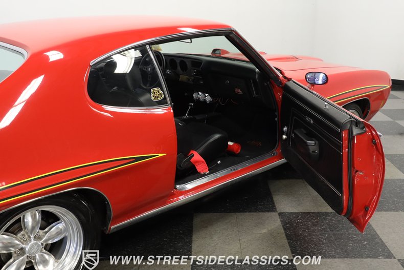 Pontiac-Gto-1970-Red-Black-46